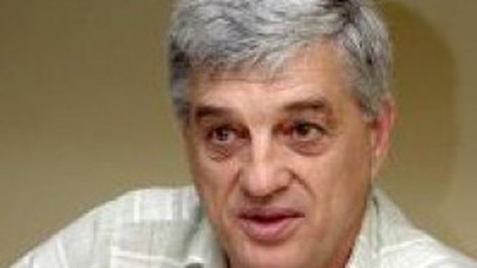 Иван Сеферинов: Нервите на Стойчев не издържаха…