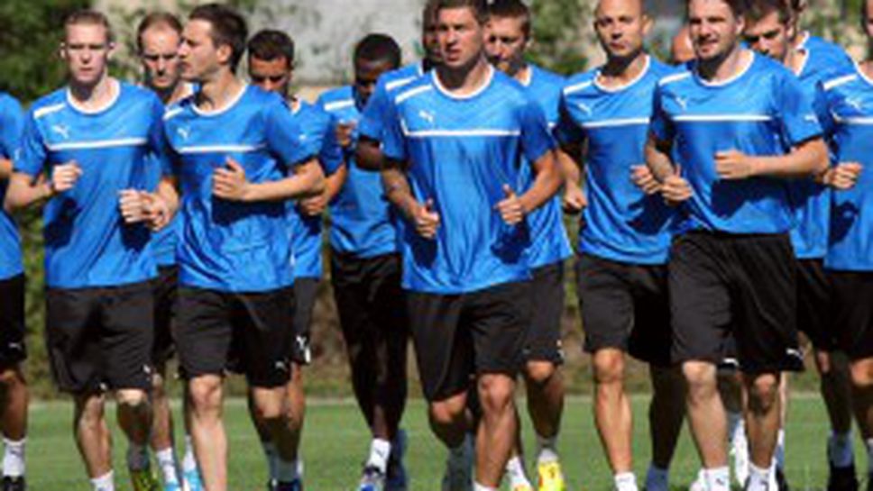 30-те футболисти, с които Левски ще гони титлата на България