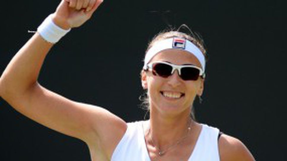 Тенисистка сътвори исторически "златен сет" на "Уимбълдън"