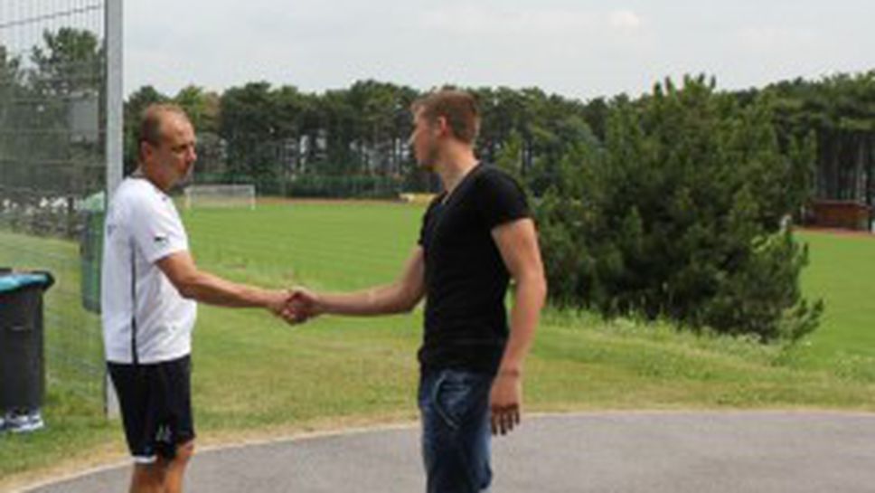 Милиев вече е при Левски (снимки+видео)