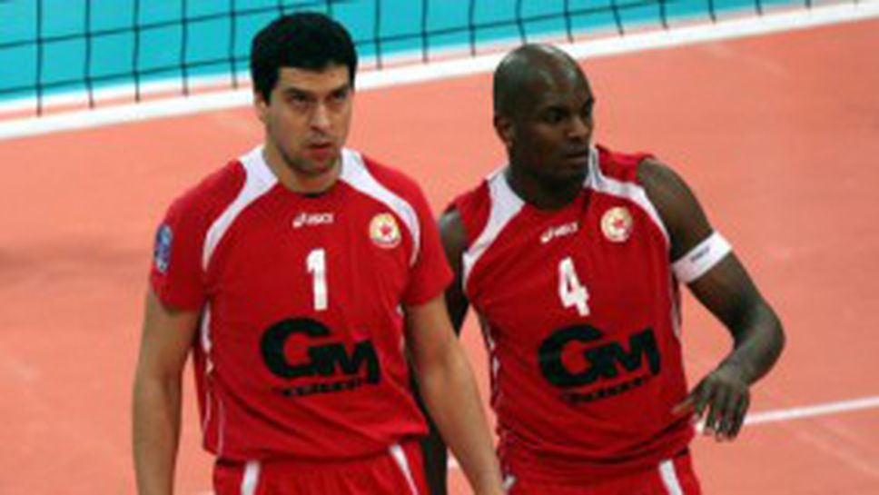 Поей и Портуондо изгоряха за 2 години, Учиков се размина