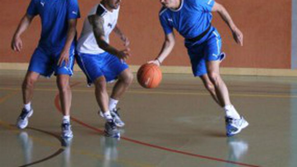 Баскетболно дерби в Левски (видео+галерия)