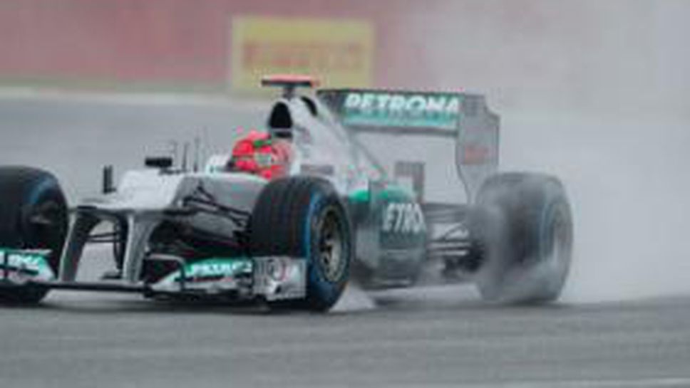 Шумахер щастлив от третото място - надява се на дъжд и утре