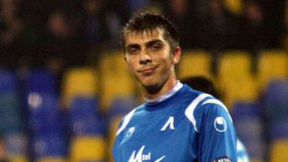 Милиев остава в Левски до зимата