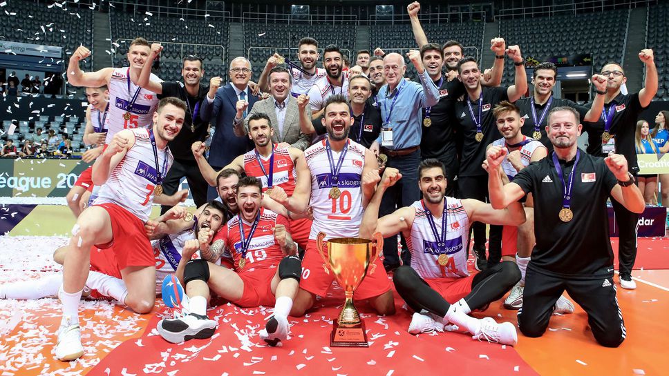 Новият треньор на Хебър изведе Турция до титлата в Европейската Златна лига