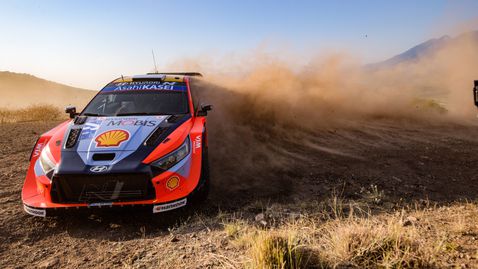 Танак и Фурмо изведоха Хюндай начело в Ралито на боговете