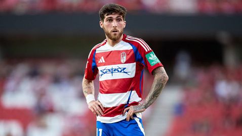 ЦСКА не се отказва! Трансферната цел №1 отново е на дневен ред, играчът обещал да даде отговор до дни