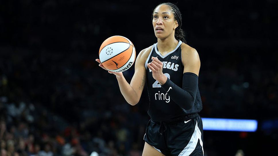 Звезда от WNBA със специална награда