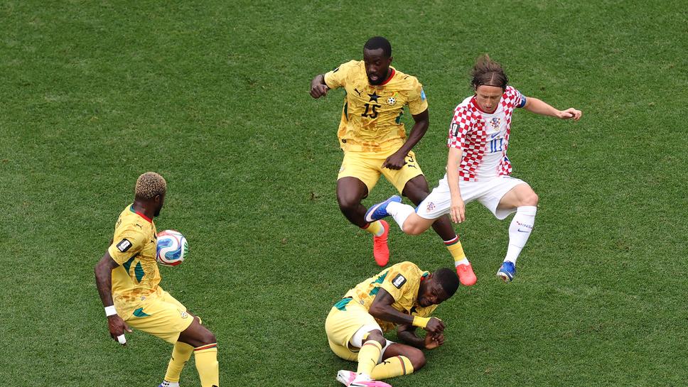 Хърватия 0:0 Гана, Будимир падна в наказателното поле