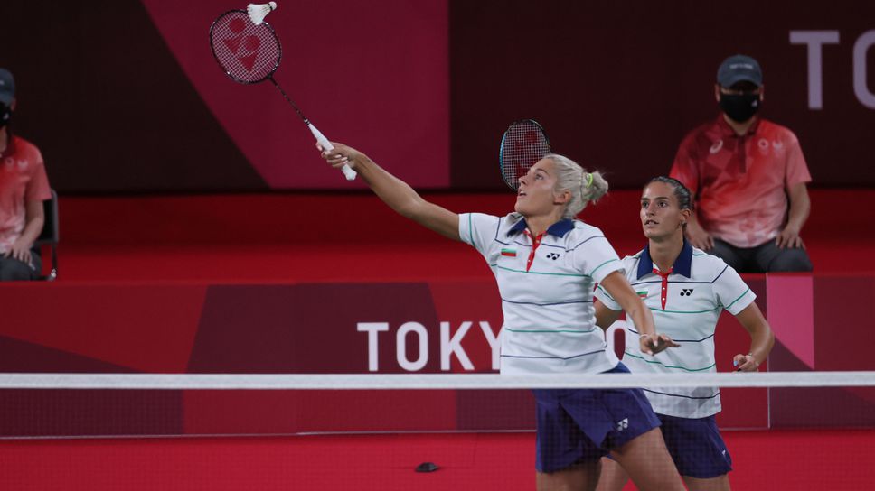 Стефани Стоева и Габриела Стоева отпаднаха в първия кръг на турнира от сериите Супер 500 в Саарбрюкен