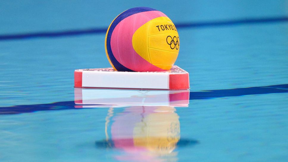 Испания запази първото място в група "Б" на турнира по водна топка за мъже