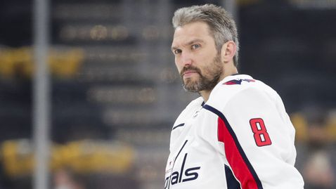 Билет от дебютния мач на Александър Овечкин в НХЛ беше продаден за петцифрена сума