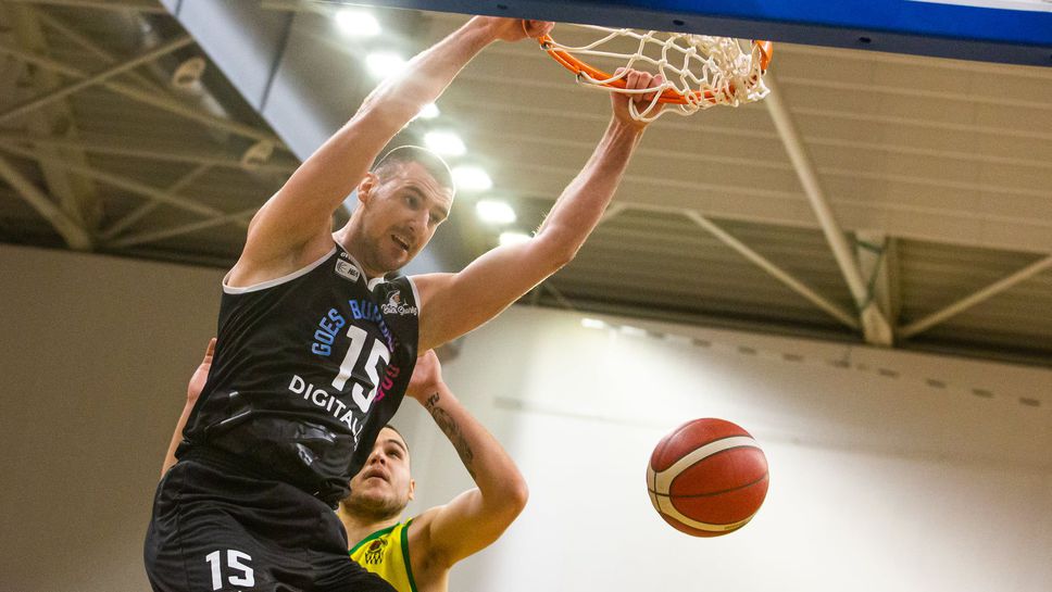 ЦСКА преговаря с национал