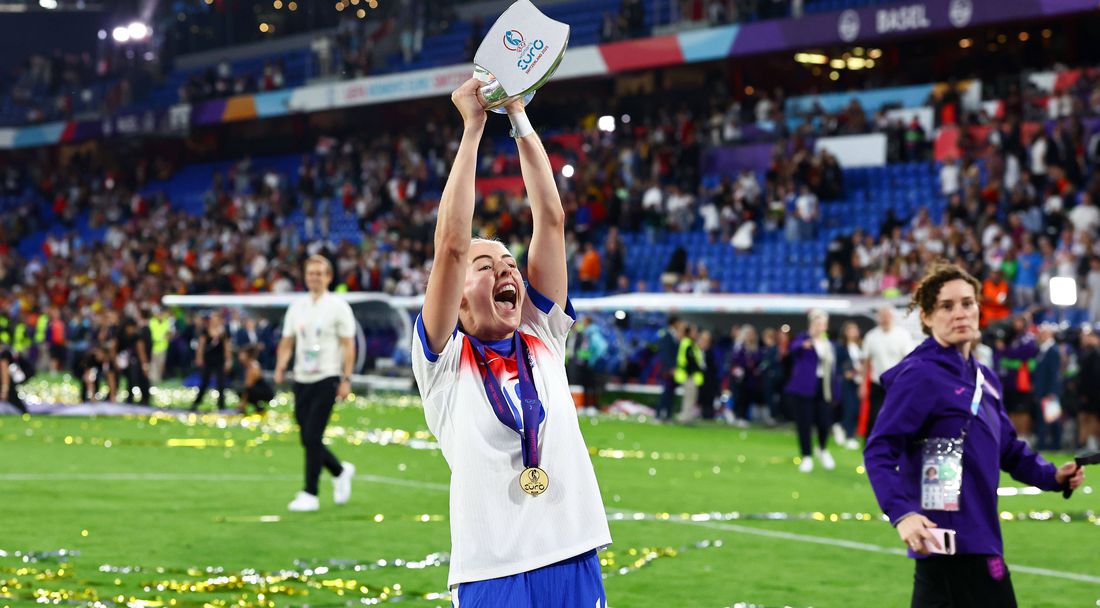 Героинята за Англия: Горда съм, този отбор е направен от магия!