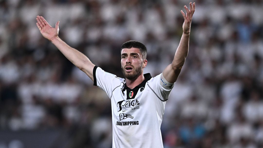 Два отбора от Ла Лига проявяват интерес към Петко Христов