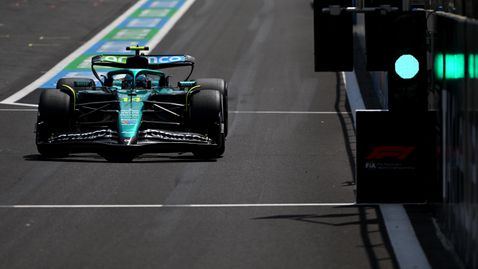  Алонсо видя 4 благоприятни условия Астън Мартин да вземе точки 