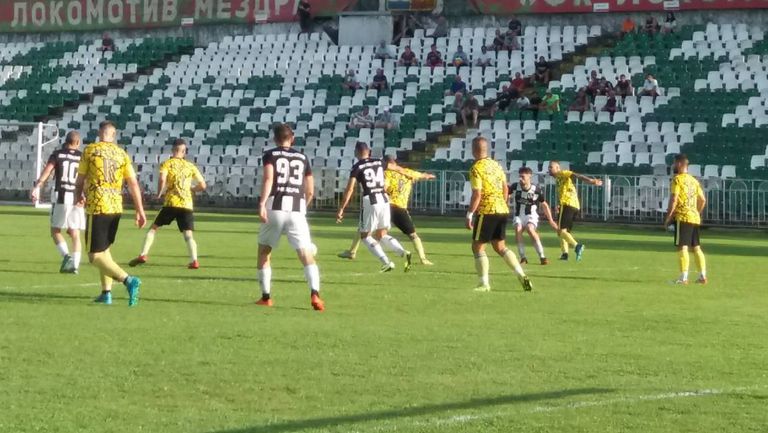 Утре Боруна Царева ливада приема Локомотив Горна Оряховица Срещата е