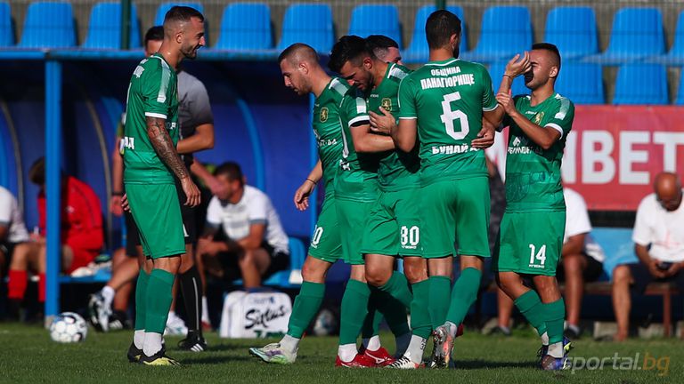 Отборите на Оборище и Ботев Ихтиман ще играят контролна среща