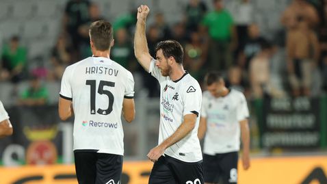  Петко Христов оказа помощ на Специя, само че пострада 