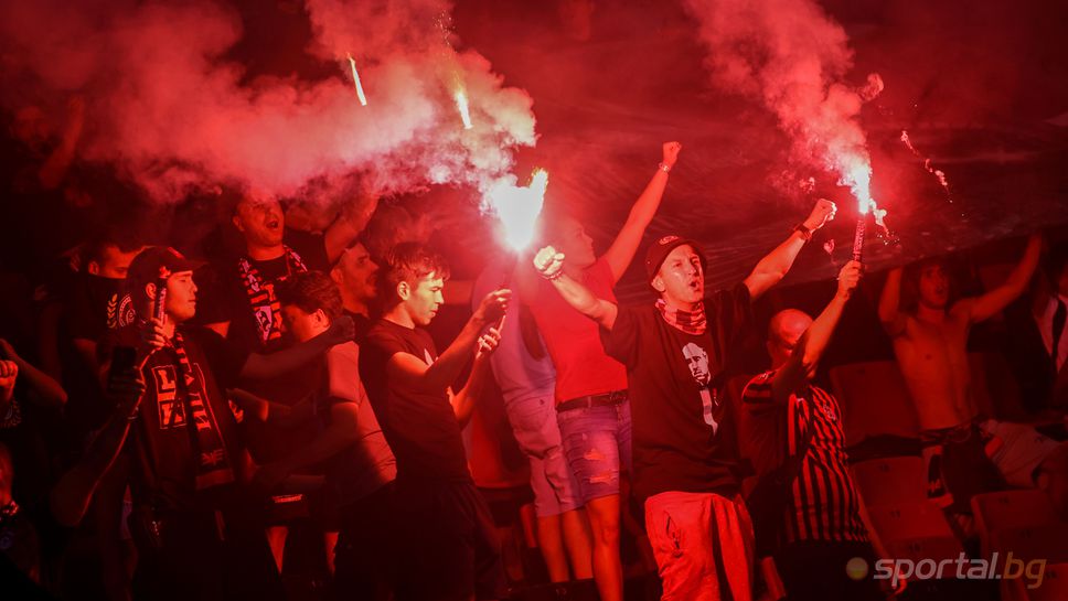 Локомотив с призив към феновете си преди столичното дерби със Славия