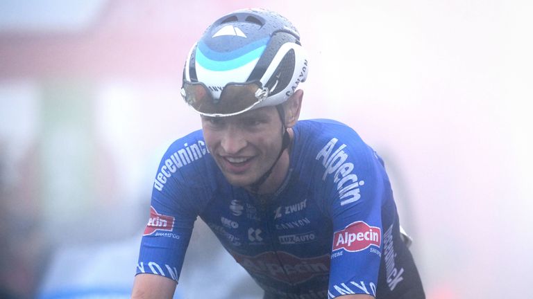 Австралиецът Джей Вайн показа че се чувства прекрасно при лоши