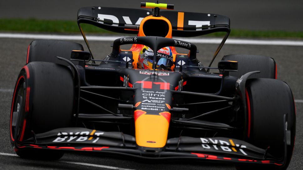 Серхио Перес оглави класирането преди квалификацията в Белгия