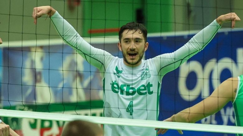 Дея спорт с ново либеро