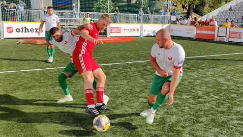 Отборът на надеждата започна неуспешно втората фаза на Мондиал 2025