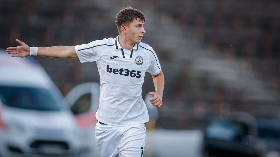 Един от най-големите таланти на българския футбол Кристиян Балов даде