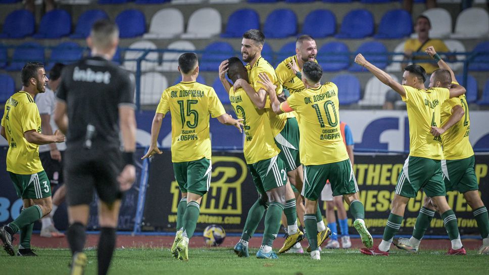 В Добрич ще се радват на осветление през пролетта