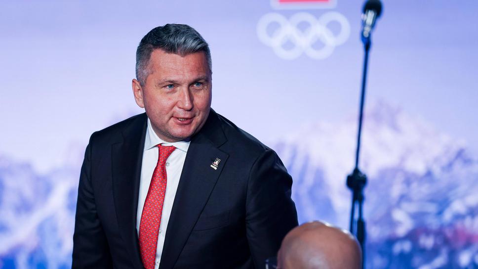 Огромен скандал разтърси полския спорт! Арестуваха президента на Олимпийския комитет
