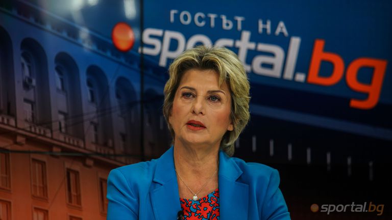 Министърът на младежта и спорта Весела Лечева бе на изслушване