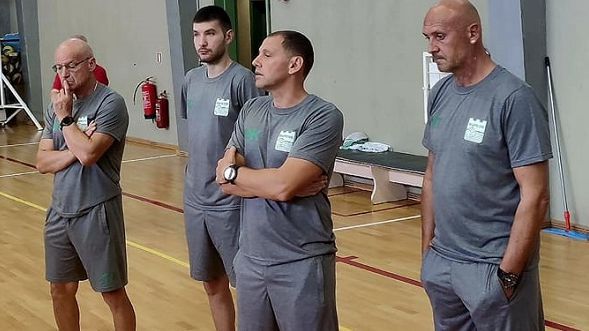 Волейболистите на Берое 2016 Стара Загора надиграха като домакини Нефтохимик