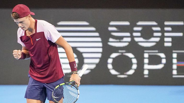 Холгер Руне започна с победа на Sofia Open