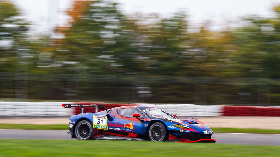 Верстапен записа победа в дебюта си в GT3