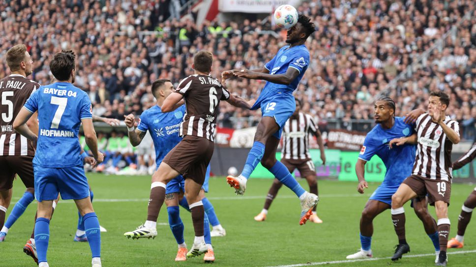 Байер (Леверкузен) направи крачка нагоре