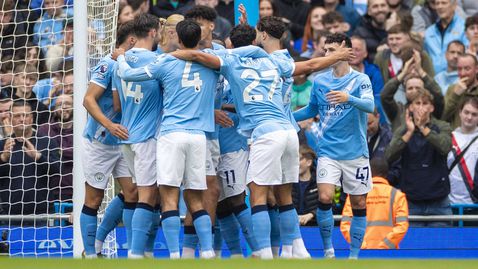 Ман Сити не впечатли, но стигна до убедителна победа