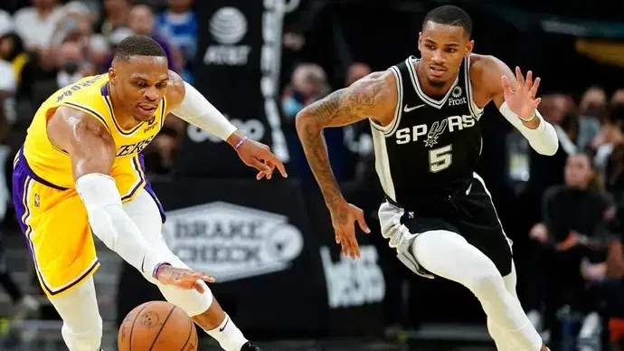 Лос Анджелис подчини Сан Антонио след продължение, нови победи за Юта и Голдън Стейт