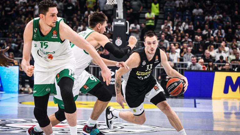 Баскетболният отбор на Партизан записа втора поредна победа в Евролигата