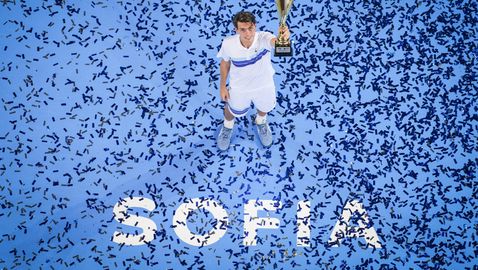 Започна изработката на купите за новите шампиони на Sofia Open