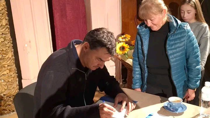 При много голям интерес и повече от 300 души изпълнили