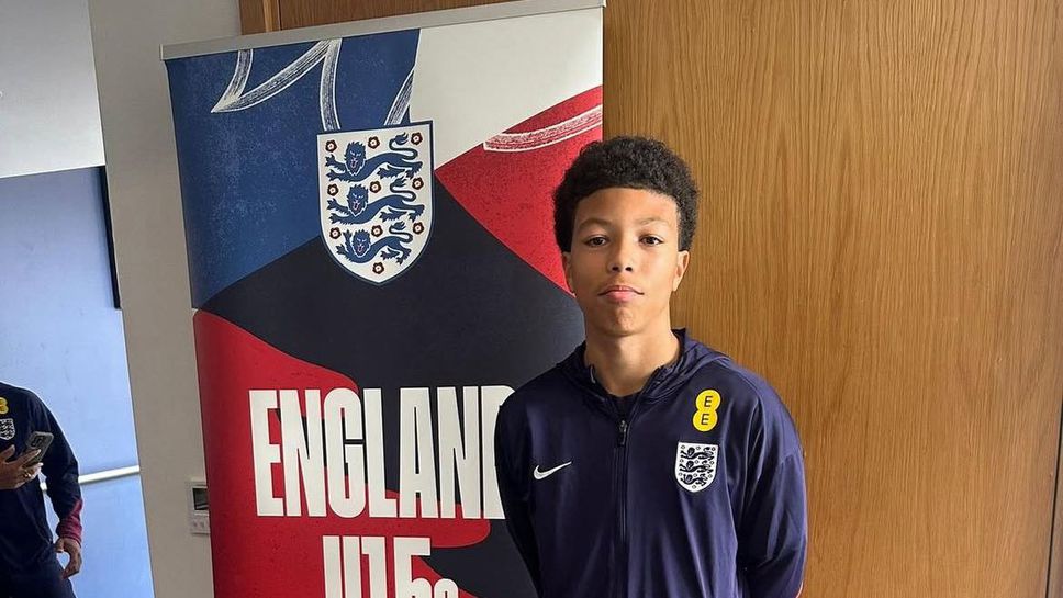 Малкият син на легендарния бразилски защитник Тиаго Силва Яго