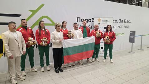 Лечева изпрати първата група за Дакар