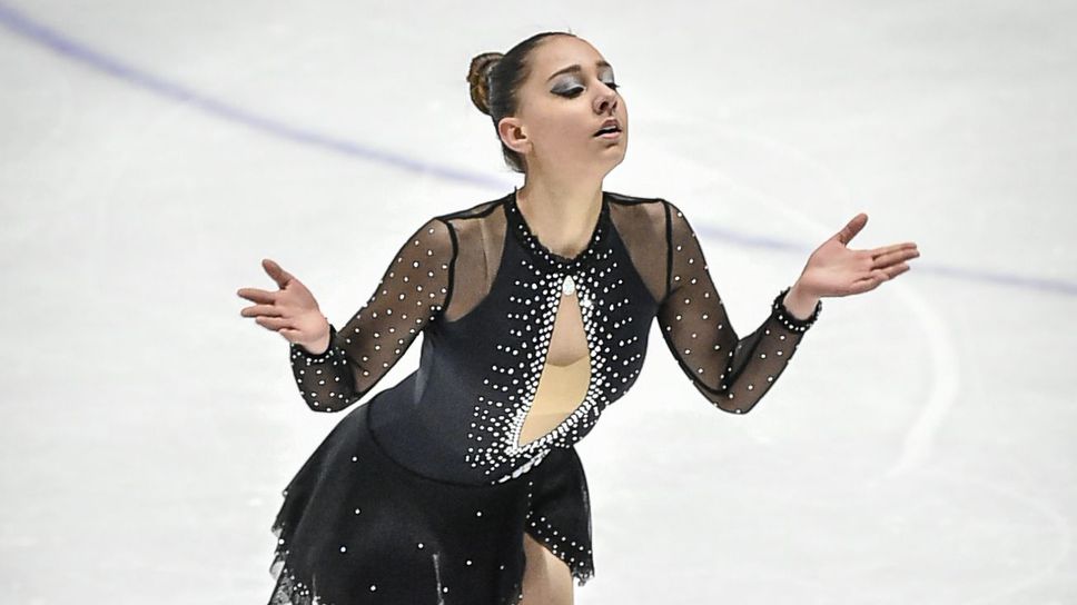 Кристина Григорова зае трето място в кратката програма, а Александра Фейгин е четвърта в Ница