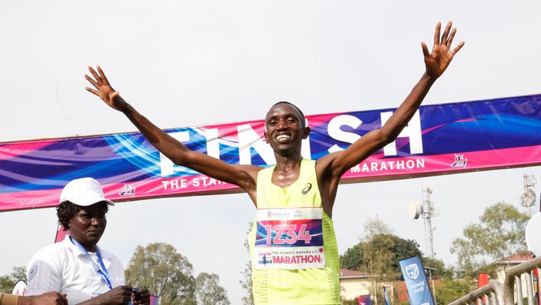 Винсент Нгетич Кипкемой спечели полумаратона в Накуру Кения при мъжете
