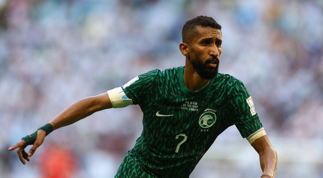Контузеният капитан на Саудитска Арабия напусна лагера на отбора