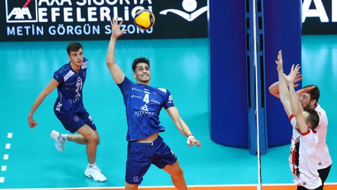  Георги Татаров с 15 точки за Алтекма против Спор Тото 