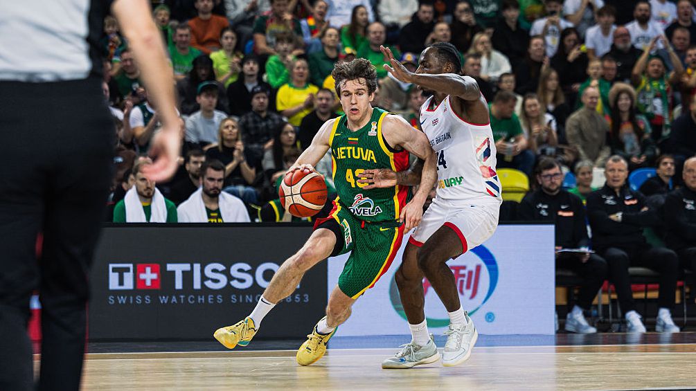 Уникална драма в Лондон, убийствен обрат в Белград и кошмарен старт за Италия в световните квалификации