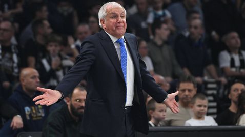 Шефовете на Партизан отхвърлиха оставката на Желко Обрадович, искат той да остане