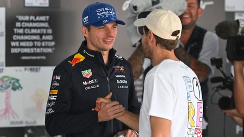 Фетел за Верстапен: Плашещото е, че той все още се подобрява